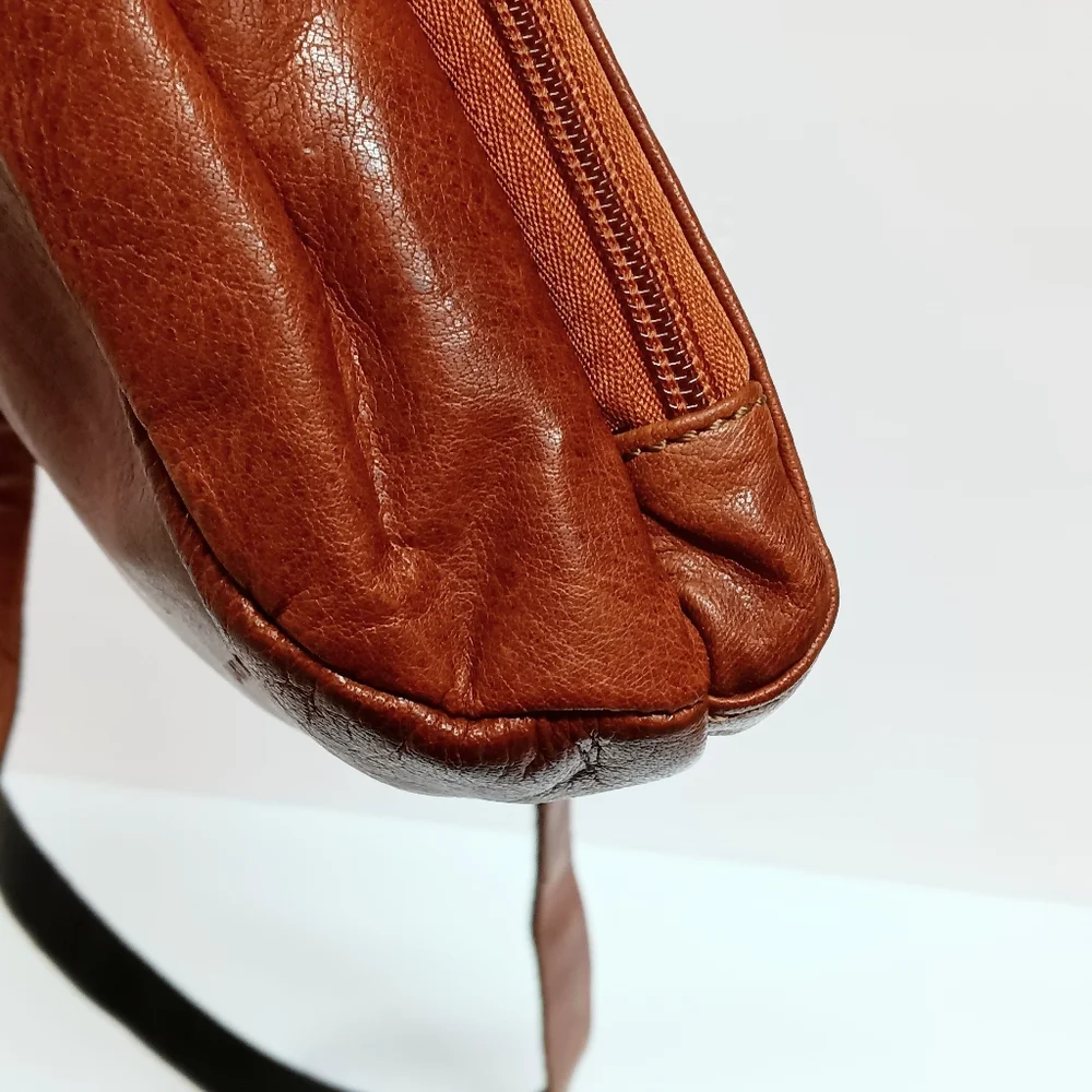 Jack Georges Voyager Genuine Leather Crossbody Honey